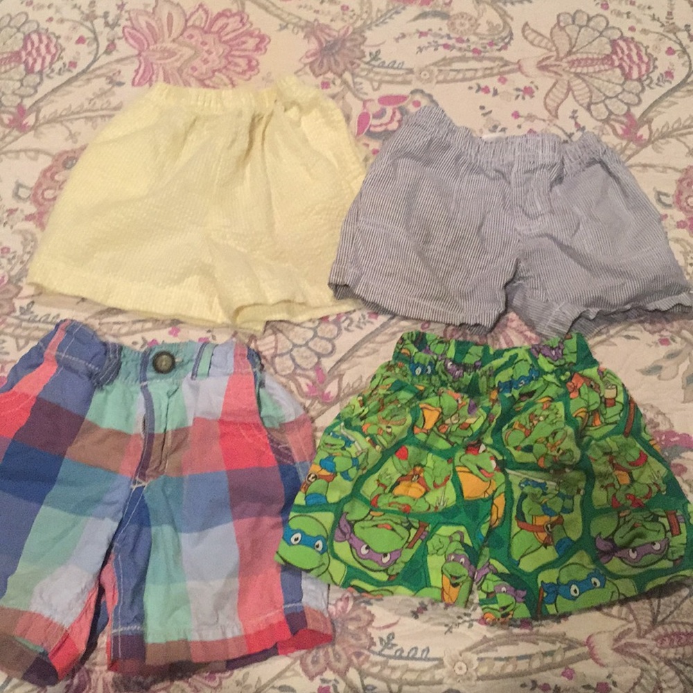 Bundle of Boys 2T shorts